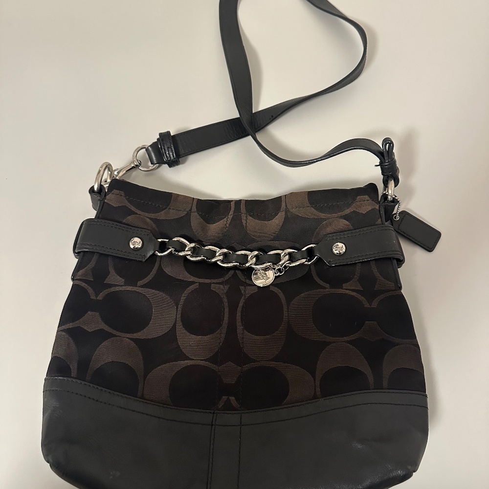 Coach Vintage Logo Signature Chain Hobo Crossbody Bag - Picture 6 of 9